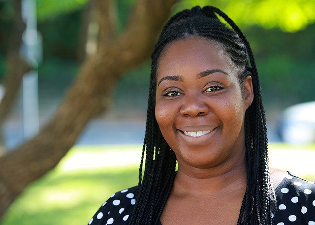 professional headshot of Jackie Evans.